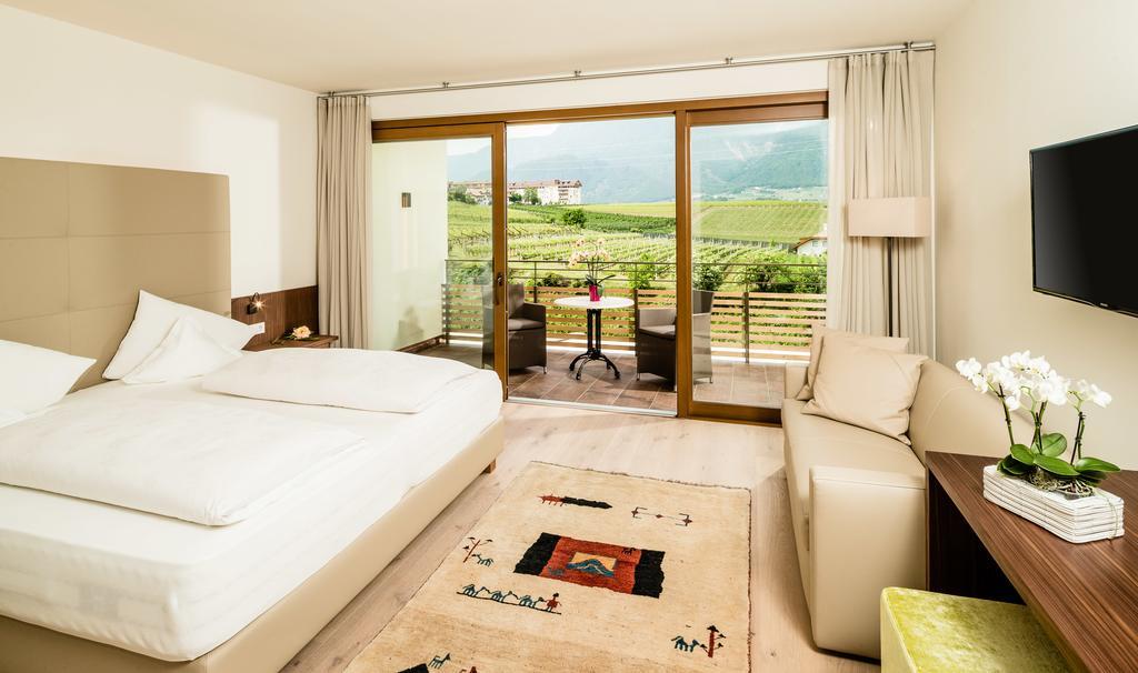 Hotel Girlanerhof 아피아노 술라 스트라다 델 비노 객실 사진